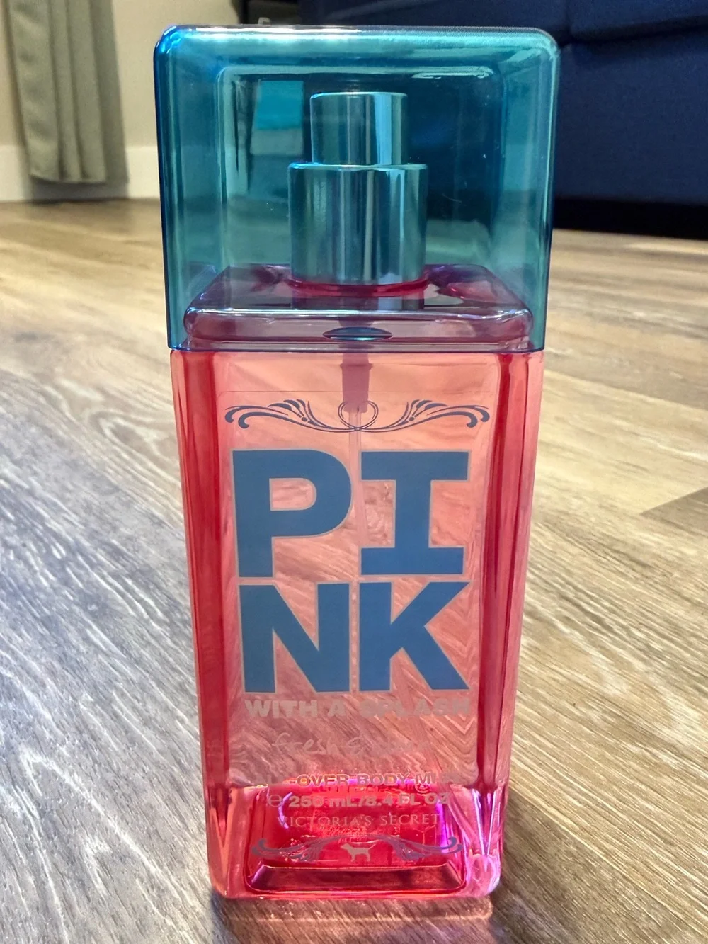Victoria’s Secret PINK With a Splash Fresh & Clean Body Mist Retired Y2K 8.4oz